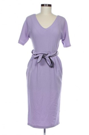 Kleid, Größe M, Farbe Lila, Preis 23,46 €