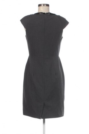 Kleid Calvin Klein, Größe S, Farbe Grau, Preis 38,99 €