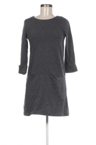 Kleid Edc By Esprit, Größe S, Farbe Grau, Preis € 17,99