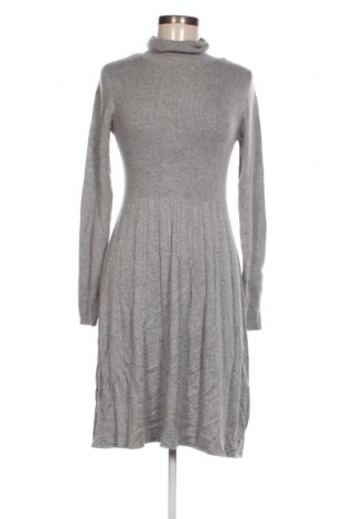 Kleid Esprit, Größe L, Farbe Grau, Preis € 9,99