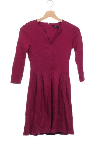 Kleid French Connection, Größe XS, Farbe Rosa, Preis € 20,99