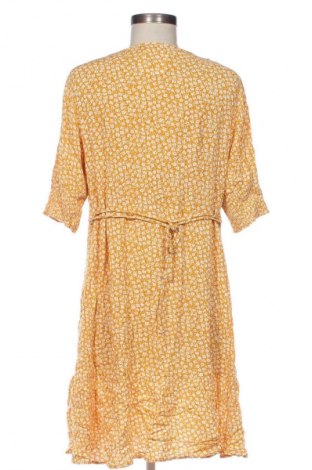 Kleid Geisha, Größe M, Farbe Mehrfarbig, Preis € 12,99