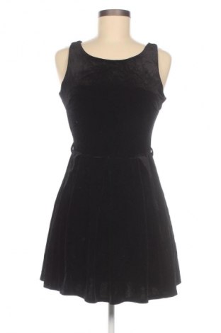 Kleid Glamorous, Größe S, Farbe Schwarz, Preis 24,99 €