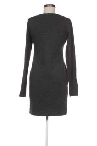 Kleid H&M, Größe M, Farbe Grau, Preis 8,99 €