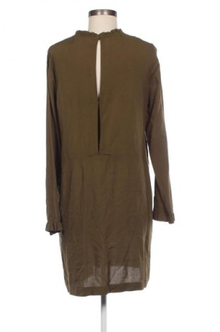Kleid H&M, Größe M, Farbe Grün, Preis 4,99 €
