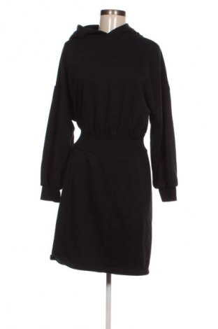 Kleid Les Lunes, Größe M, Farbe Schwarz, Preis 18,99 €