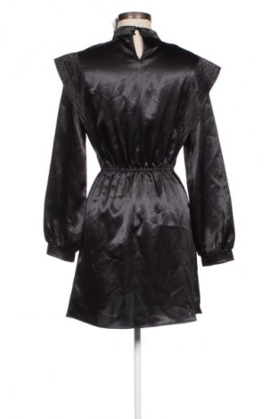 Kleid Loavies, Größe S, Farbe Schwarz, Preis 13,99 €