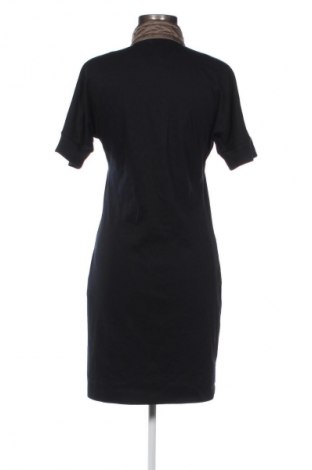 Kleid Marc Cain Sports, Größe M, Farbe Schwarz, Preis 68,99 €