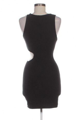 Kleid Pull&Bear, Größe S, Farbe Schwarz, Preis 8,18 €