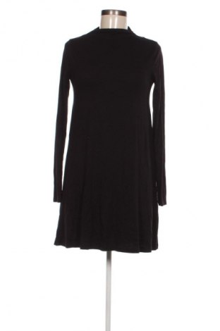 Φόρεμα Pull&Bear, Μέγεθος M, Χρώμα Μαύρο, Τιμή 3,99 €