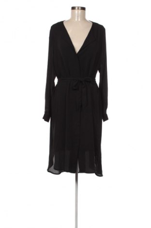 Kleid Selected Femme, Größe L, Farbe Schwarz, Preis 37,99 €