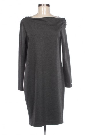 Kleid Simple, Größe M, Farbe Grau, Preis 14,91 €