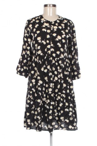 Rochie Taifun, Mărime M, Culoare Multicolor, Preț 117,99 Lei