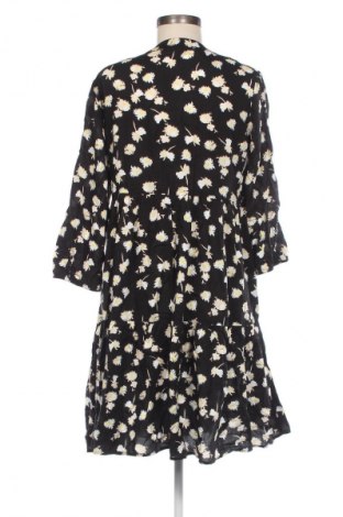 Rochie Taifun, Mărime M, Culoare Multicolor, Preț 117,99 Lei