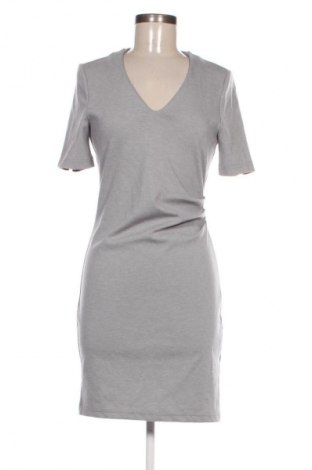 Kleid Vero Moda, Größe S, Farbe Grau, Preis 10,99 €