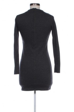 Kleid Zara, Größe S, Farbe Grau, Preis 9,99 €