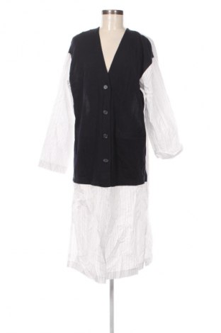 Kleid Zara, Größe L, Farbe Mehrfarbig, Preis € 8,99