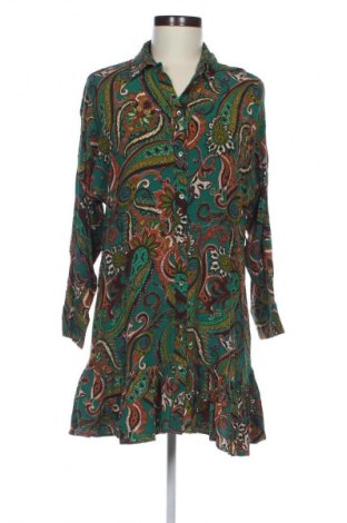 Рокля Zara, Размер M, Цвят Многоцветен, Цена 27,99 лв.