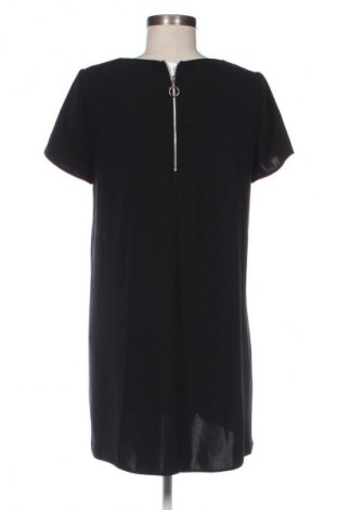 Sukienka Zara Trafaluc, Rozmiar M, Kolor Czarny, Cena 120,99 zł