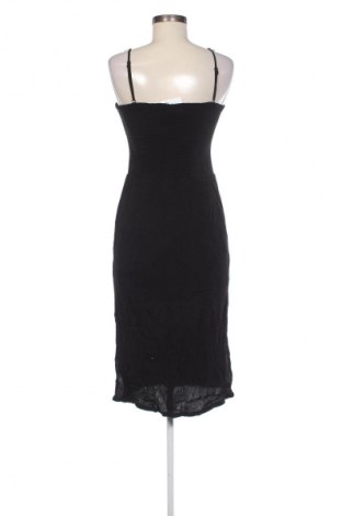 Rochie Zusss, Mărime M, Culoare Negru, Preț 102,99 Lei