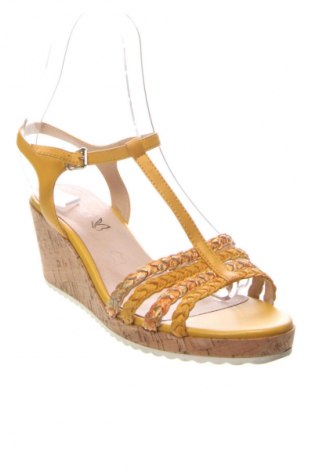 Sandalen Caprice, Größe 40, Farbe Gelb, Preis € 15,99