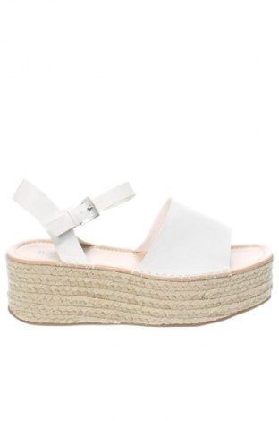 Sandalen Justfab, Größe 40, Farbe Weiß, Preis € 24,99