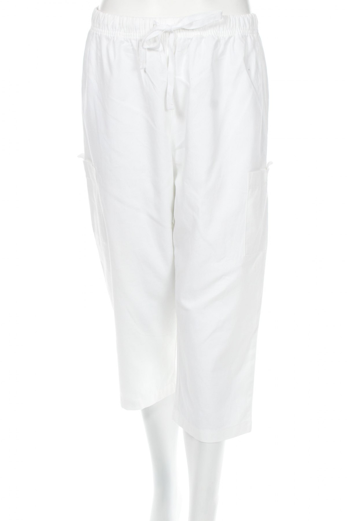 Дамски панталон, Размер M, Цвят Бял, Цена 20,40 лв.