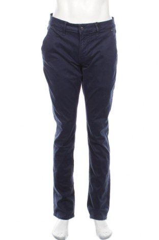 Pantaloni de bărbați Guess, Mărime L, Culoare Albastru, 98% bumbac, 2% elastan, Preț 196,54 Lei