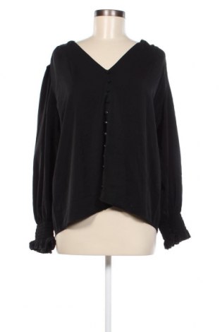 Дамска блуза Lola Liza, Размер XL, Цвят Черен, Цена 11,40 лв.