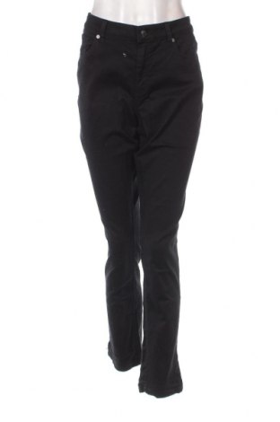 Дамски дънки Q/S by S.Oliver, Размер XL, Цвят Черен, 98% памук, 2% еластан, Цена 58,00 лв.