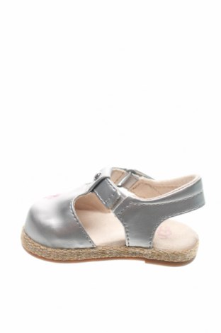 Детски обувки UGG Australia, Размер 18, Цвят Сребрист, Цена 119,00 лв.