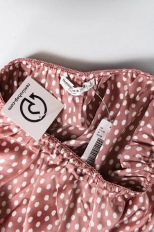 Пижама Abercrombie & Fitch, Размер S, Цвят Розов, Цена 59,00 лв.