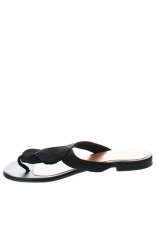 Papuci Cypres, Mărime 39, Culoare Negru, Preț 74,81 Lei