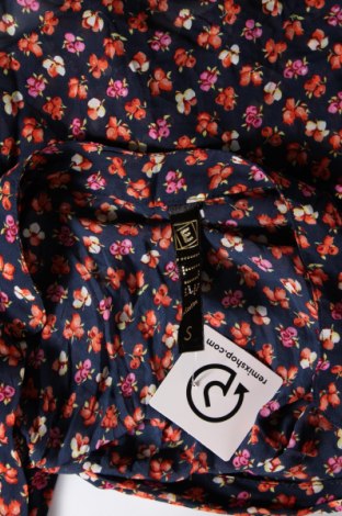 Γυναικεία μπλούζα, Μέγεθος S, Χρώμα Πολύχρωμο, Τιμή 2,12 €
