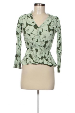 Дамска блуза, Размер M, Цвят Зелен, Цена 3,99 лв.