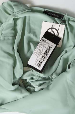 Дамска блуза - боди Trendyol, Размер S, Цвят Зелен, Цена 8,41 лв.