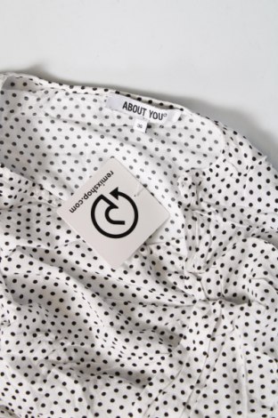 Γυναικεία μπλούζα About You, Μέγεθος S, Χρώμα Πολύχρωμο, Τιμή 2,13 €