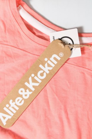 Damen Shirt Alife And Kickin, Größe S, Farbe Rosa, Preis 37,11 €
