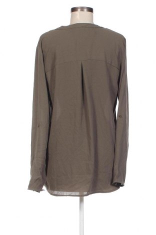 Damen Shirt Amisu, Größe M, Farbe Grün, Preis 2,25 €