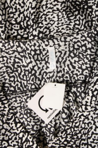 Γυναικεία μπλούζα Avella, Μέγεθος 3XL, Χρώμα Πολύχρωμο, Τιμή 5,64 €