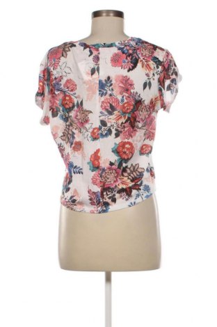 Damen Shirt Bershka, Größe M, Farbe Mehrfarbig, Preis 9,62 €