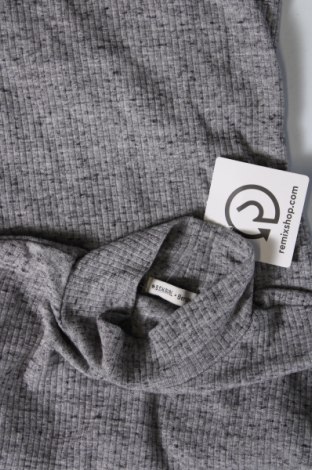 Damen Shirt Bershka, Größe S, Farbe Grau, Preis € 9,79