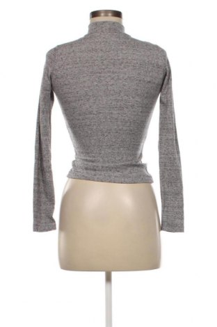 Damen Shirt Bershka, Größe S, Farbe Grau, Preis 9,79 €