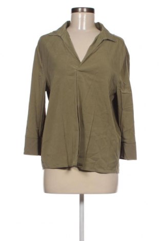 Дамска блуза Bershka, Размер M, Цвят Зелен, Цена 18,82 лв.