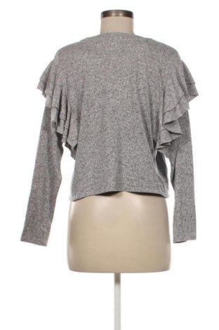 Damen Shirt Bershka, Größe S, Farbe Grau, Preis 10,00 €