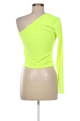 Damen Shirt Bershka, Größe L, Farbe Grün, Preis 5,55 €