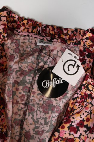 Damen Shirt Buffalo, Größe M, Farbe Mehrfarbig, Preis € 5,57