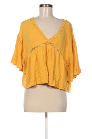 Дамска блуза Busem, Размер L, Цвят Жълт, Цена 3,99 лв.