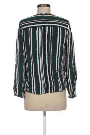 Γυναικεία μπλούζα Colloseum, Μέγεθος M, Χρώμα Πράσινο, Τιμή 2,70 €