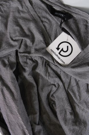 Γυναικεία μπλούζα Decjuba, Μέγεθος S, Χρώμα Γκρί, Τιμή 8,72 €
